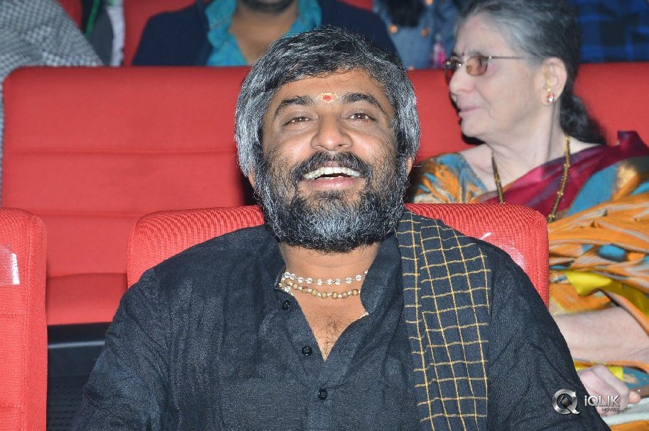 Padi-Padi-Leche-Manasu-Movie-Pre-Release-Event